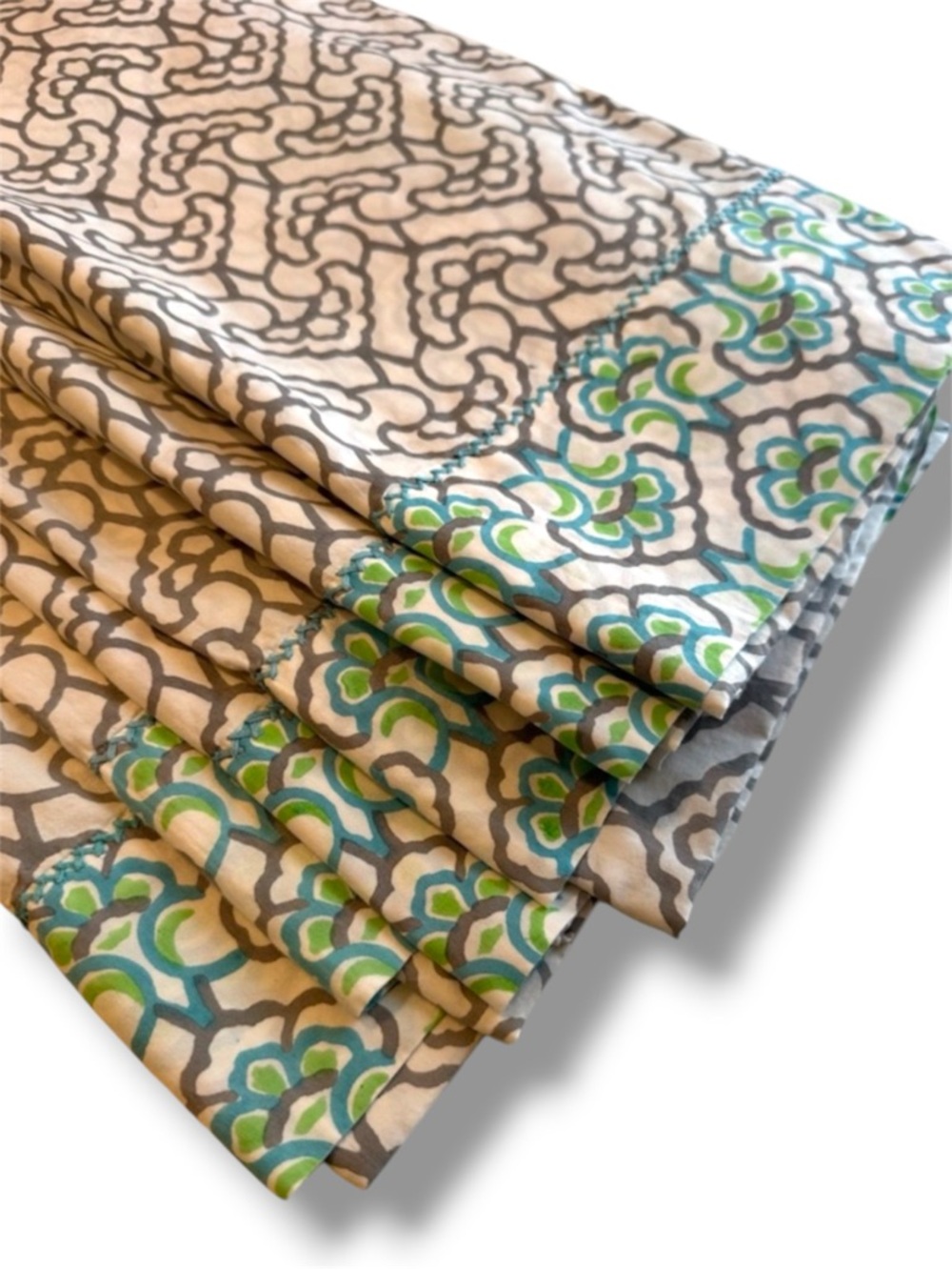 6 Roberta Roller Rabbit Standard Pillow Cases